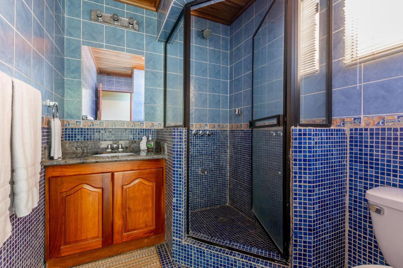 Warm Interiors And Orange Hues On Ground Floor In Front Of Beach Playa Flamingo Kamer foto